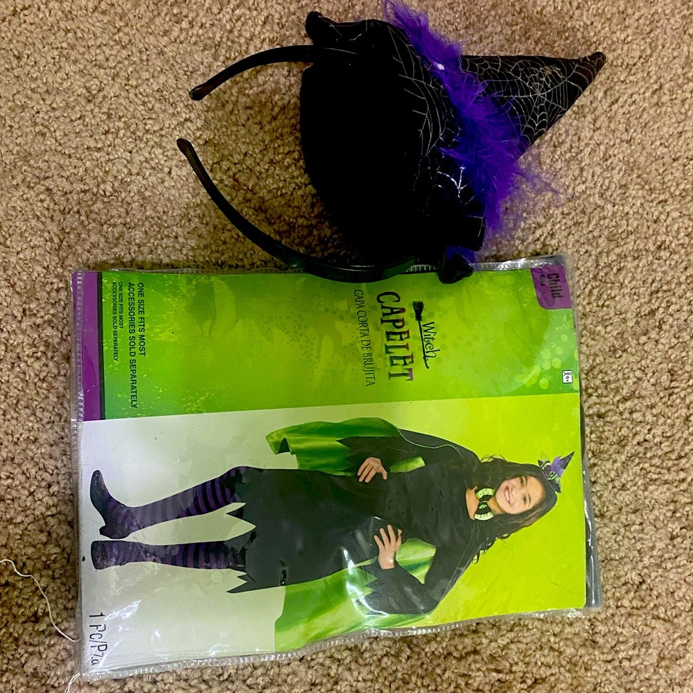 Witch costume cape and hat